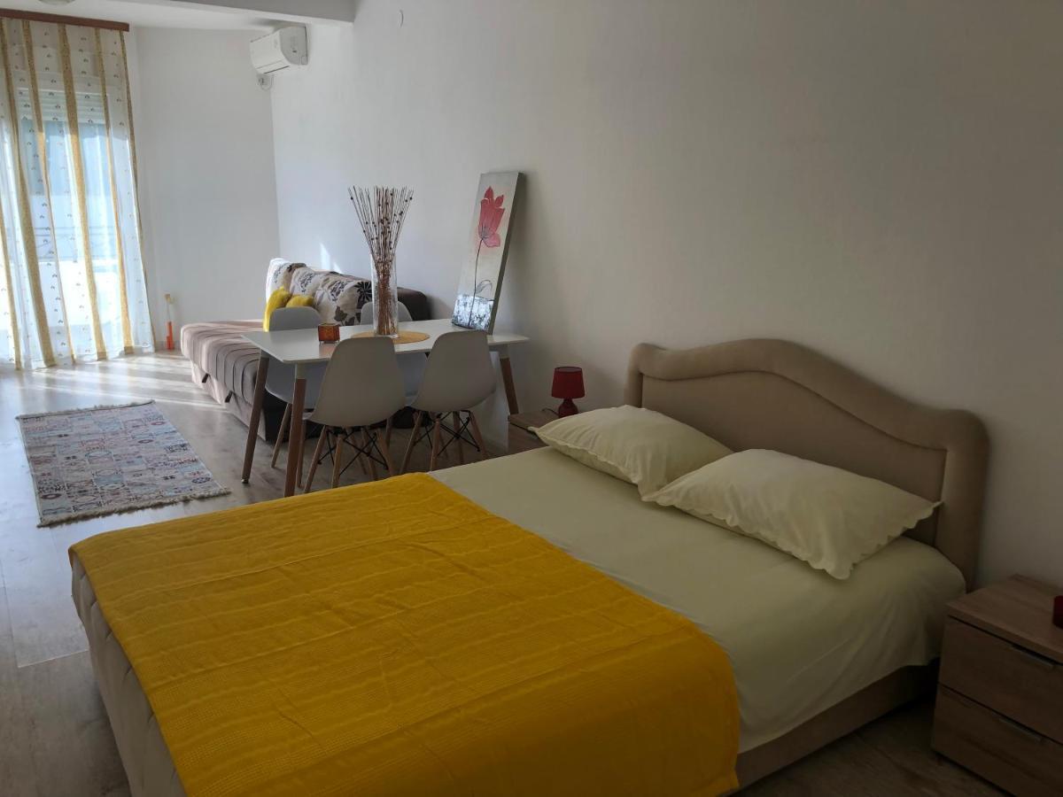 אולסינץ' Apartments Casa Pineta מראה חיצוני תמונה