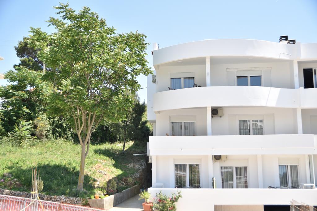 אולסינץ' Apartments Casa Pineta מראה חיצוני תמונה